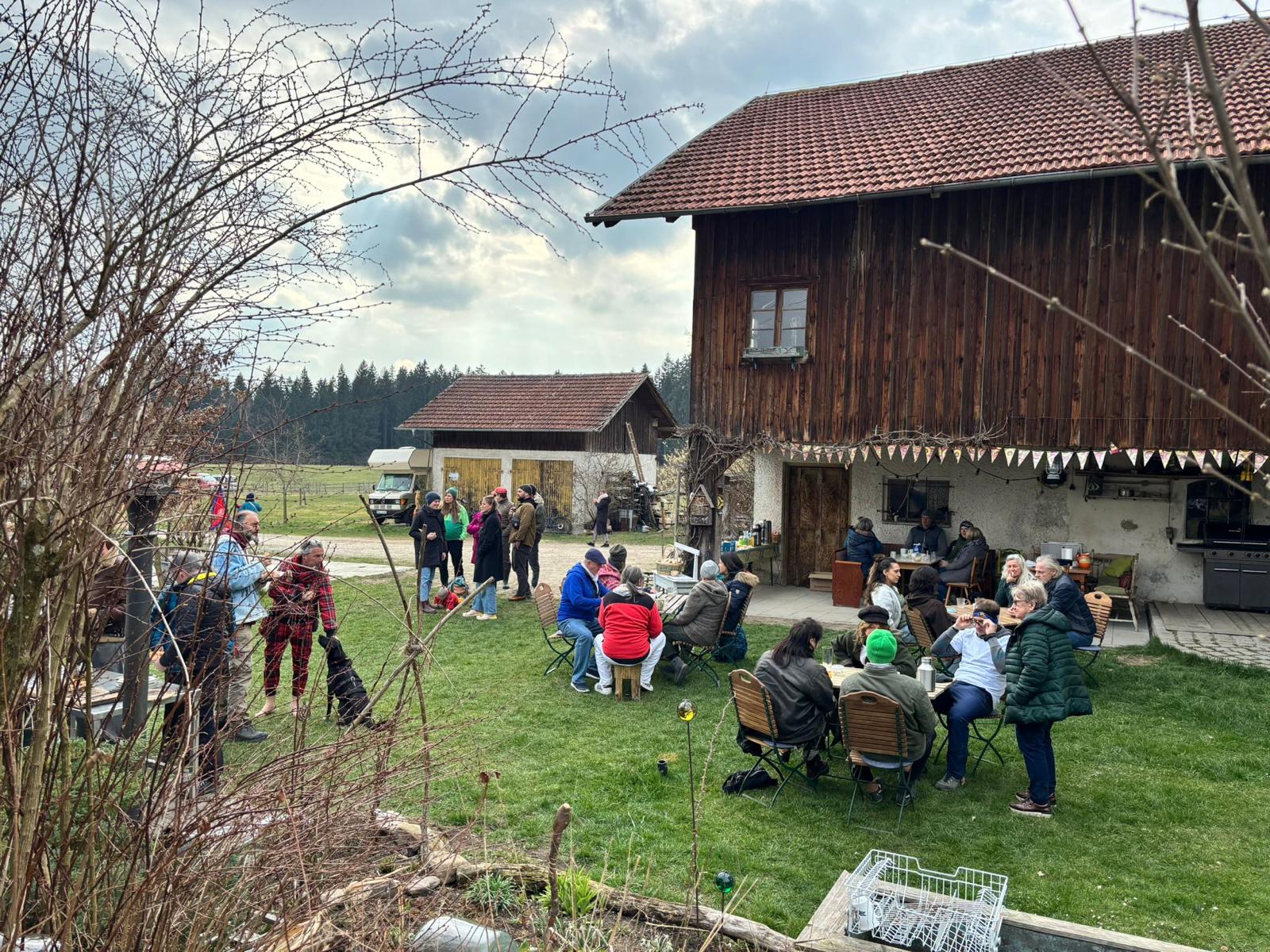 Menschen miteinander verbinden Image